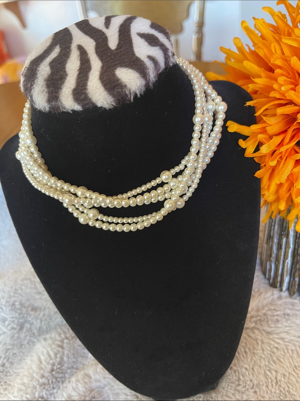 Vera Wang Multi-Strand Pearl Necklace in Cream
